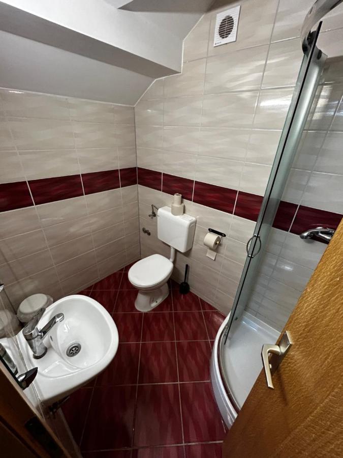 Sobe Zimmer Frei Pozega Εξωτερικό φωτογραφία