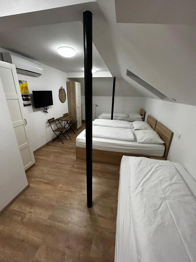 Sobe Zimmer Frei Pozega Εξωτερικό φωτογραφία