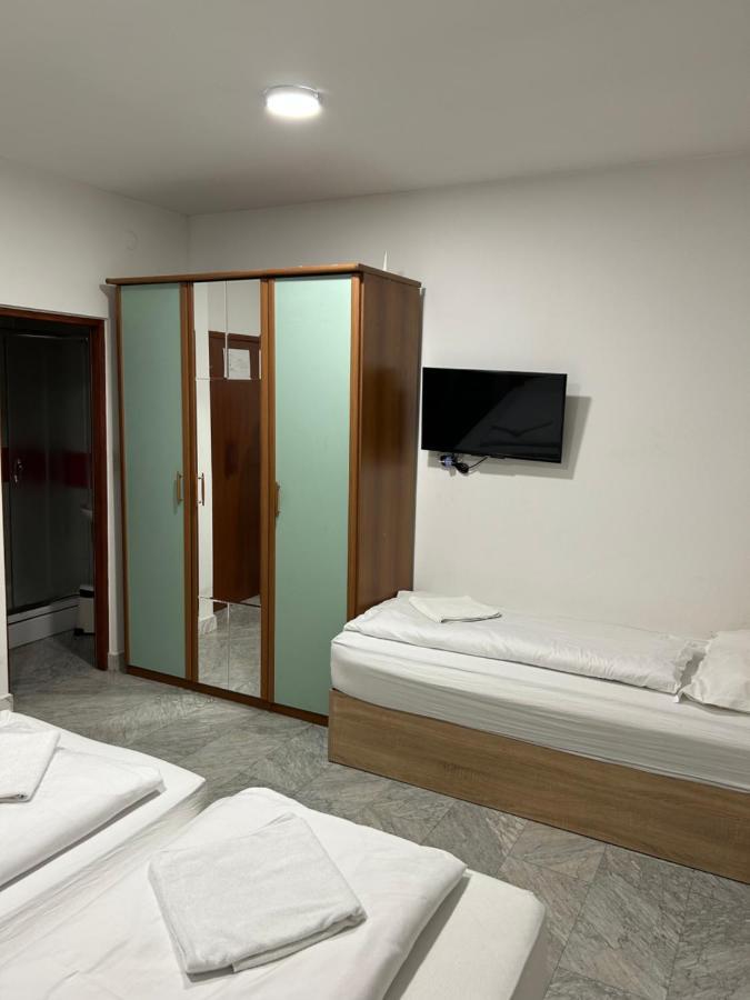 Sobe Zimmer Frei Pozega Εξωτερικό φωτογραφία