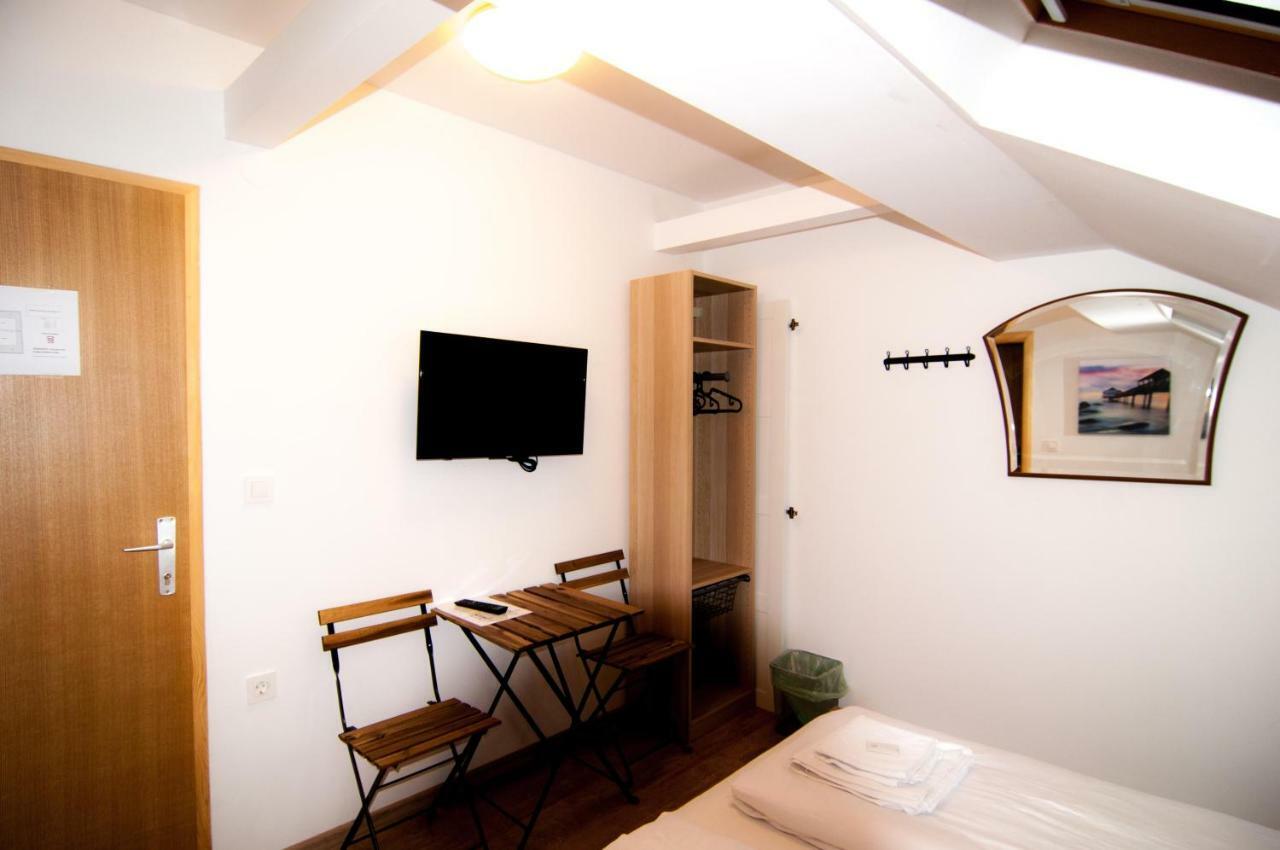 Sobe Zimmer Frei Pozega Εξωτερικό φωτογραφία